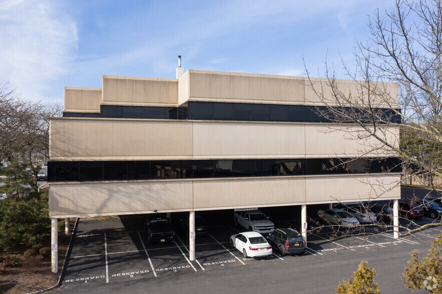 More Photos Of 636 Morris Tpke, Short Hills Medical For Lease