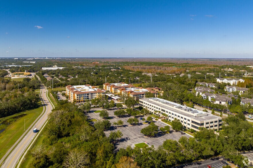 More Photos Of 12906 Tampa Oaks Blvd, Temple Terrace Office For Lease