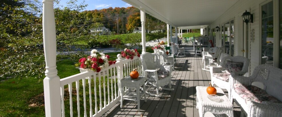 More Photos Of 910 Cold Spring Rd, Williamstown Hotel For Sale