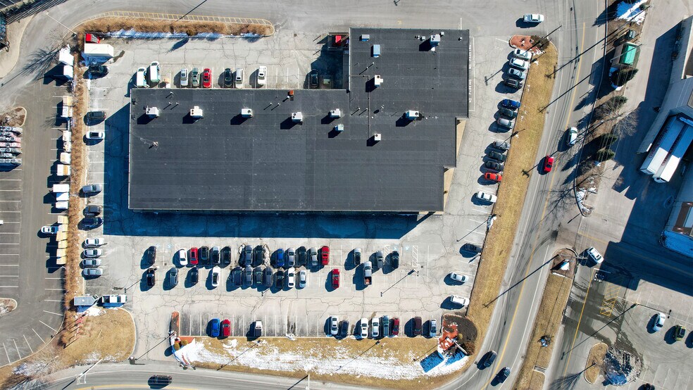 More Photos Of 165 Westgate Dr, Brockton Unknown For Lease