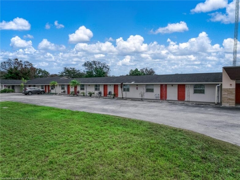 More Photos Of 5272 US Highway 27 S, Sebring Hotel For Sale