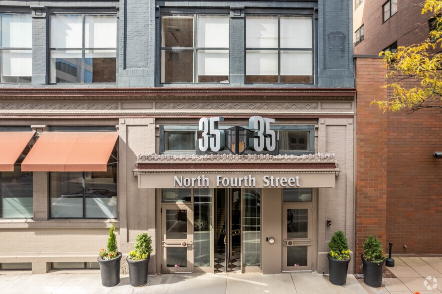 More Photos Of 35 N 4th St, Columbus Office For Sale