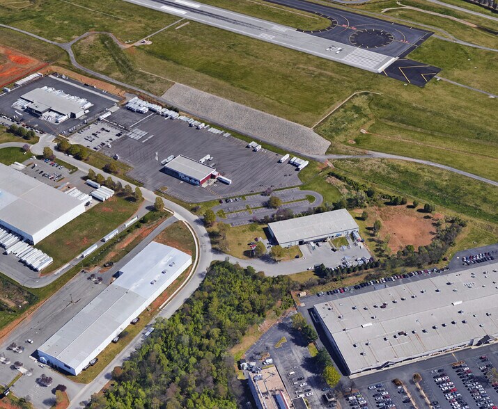 More Photos Of 0 Tom Andrews Dr, Roanoke Warehouse For Lease