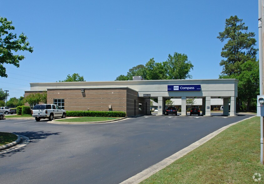 More Photos Of 28000 Us-98, Daphne Bank For Sale