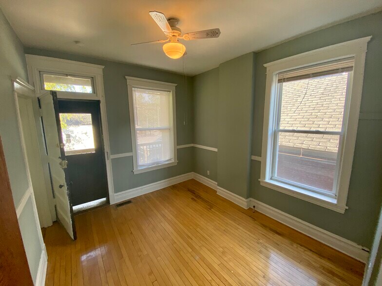 More Photos Of 2439 N Seminary Ave, Chicago Apartments For Sale