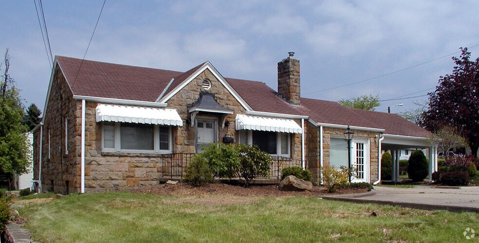 More Photos Of 2725 Leechburg Rd, Lower Burrell Office Residential For Lease