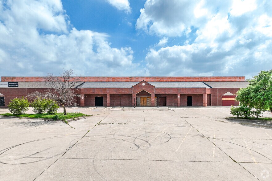 More Photos Of 3025 Altamesa Blvd, Fort Worth Freestanding For Sale