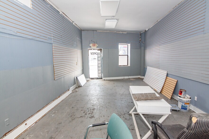 More Photos Of 3301-3317 Garrison Blvd, Baltimore Storefront For Sale