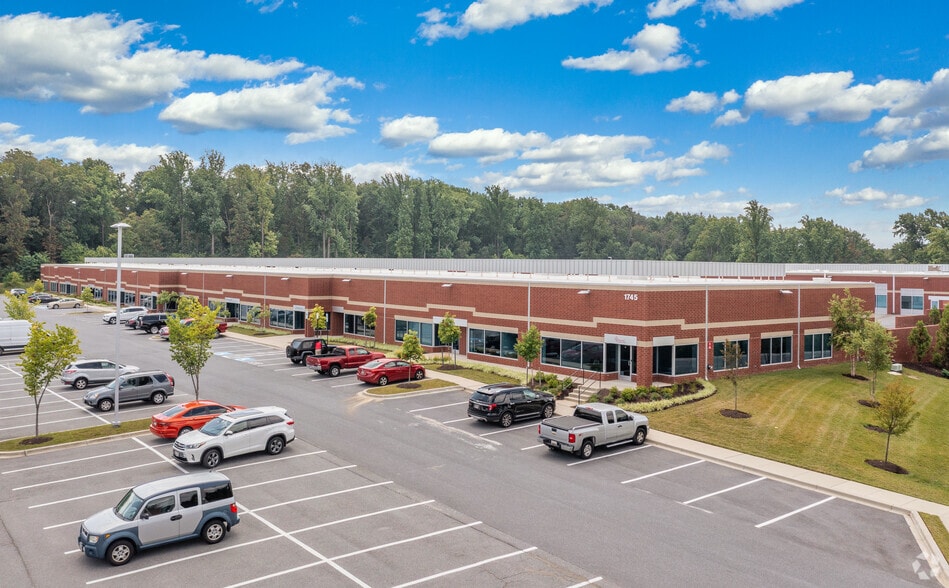 More Photos Of 1741 Dorsey Rd, Hanover Unknown For Lease