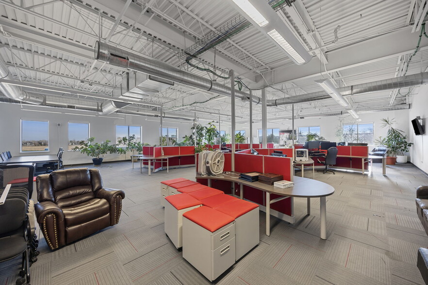 More Photos Of 6333 Dry Creek Pky, Niwot Manufacturing For Lease