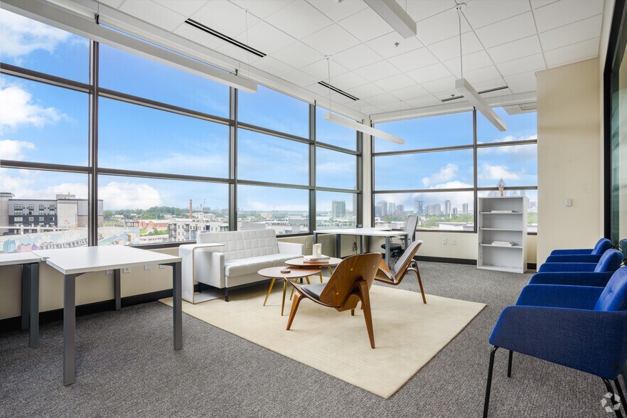 More Photos Of 1055 Howell Mill Rd, Atlanta Office For Lease