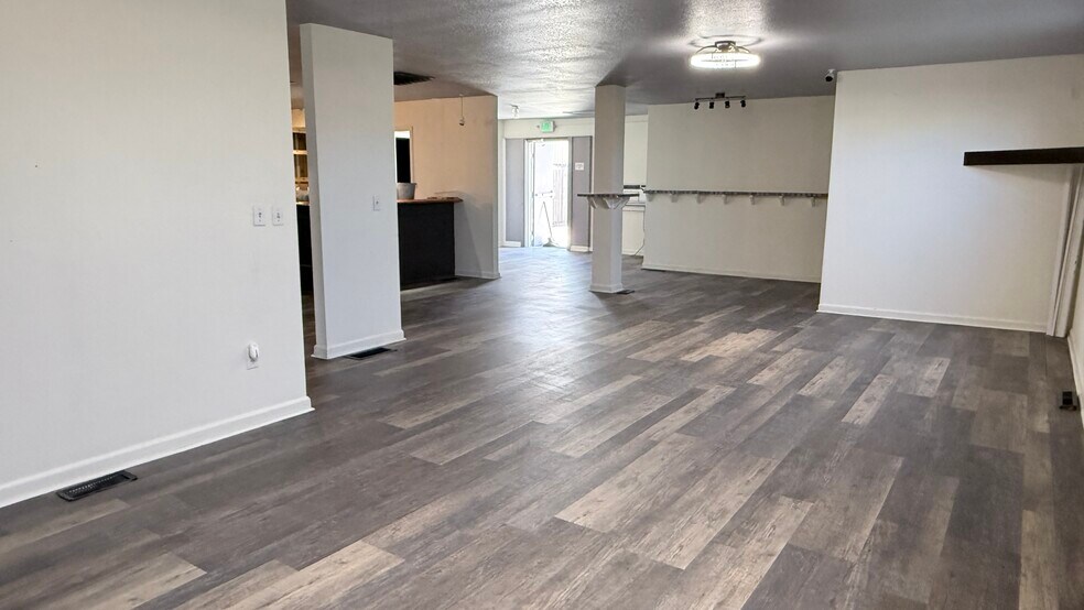 More Photos Of 237 4th Street, Mead Restaurant For Sale