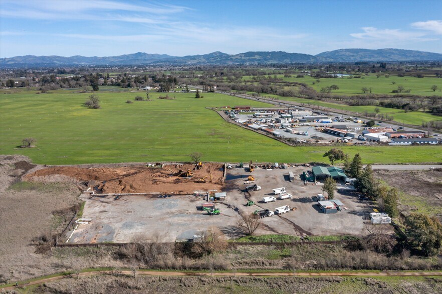 More Photos Of 6263 Sebastopol Ave, Sebastopol Land For Lease