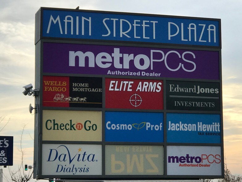 More Photos Of 1138-1162 S Main St, Manteca Freestanding For Lease