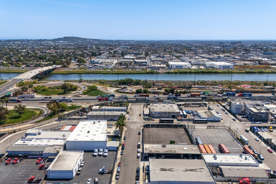 More Photos Of 1320 W 17th St, Long Beach Land For Lease