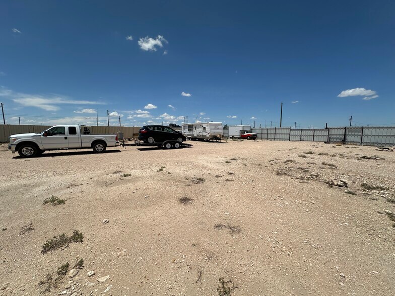 More Photos Of 114 Betty Lou Dr, Odessa Land For Sale