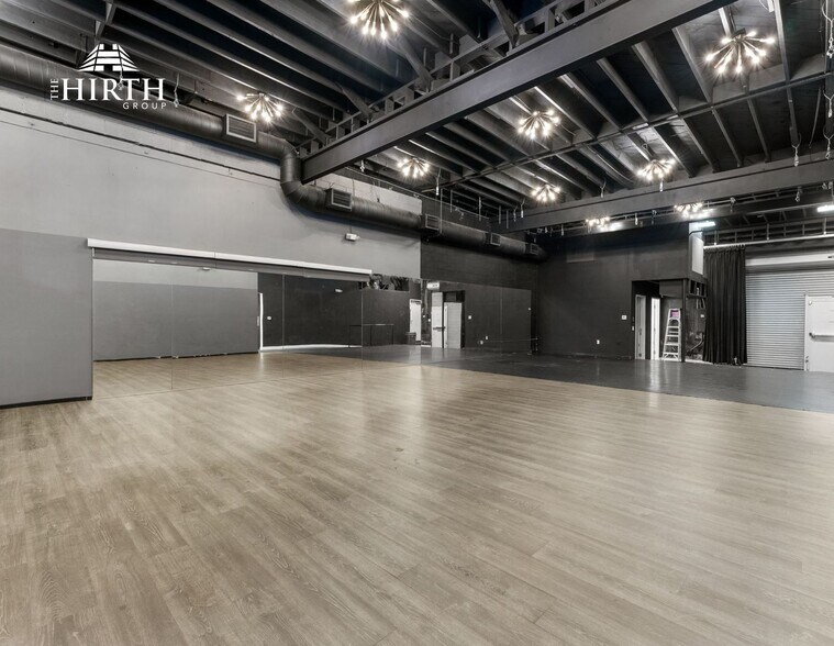 More Photos Of 5142 Lankershim Blvd, North Hollywood Storefront For Sale