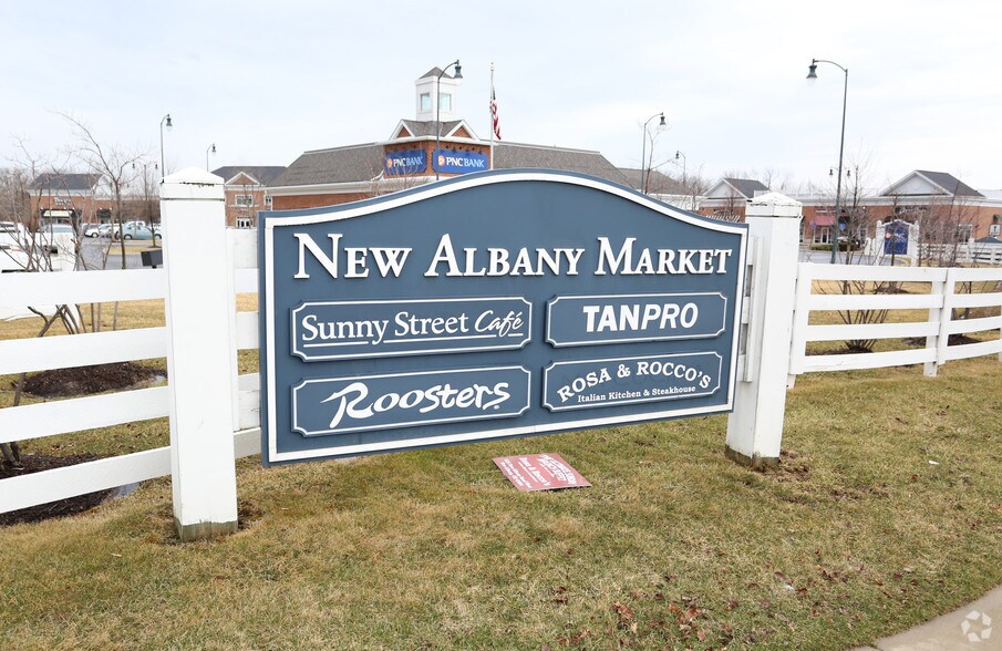 More Photos Of 5477-5511 New Albany Rd W, New Albany General Retail For Lease