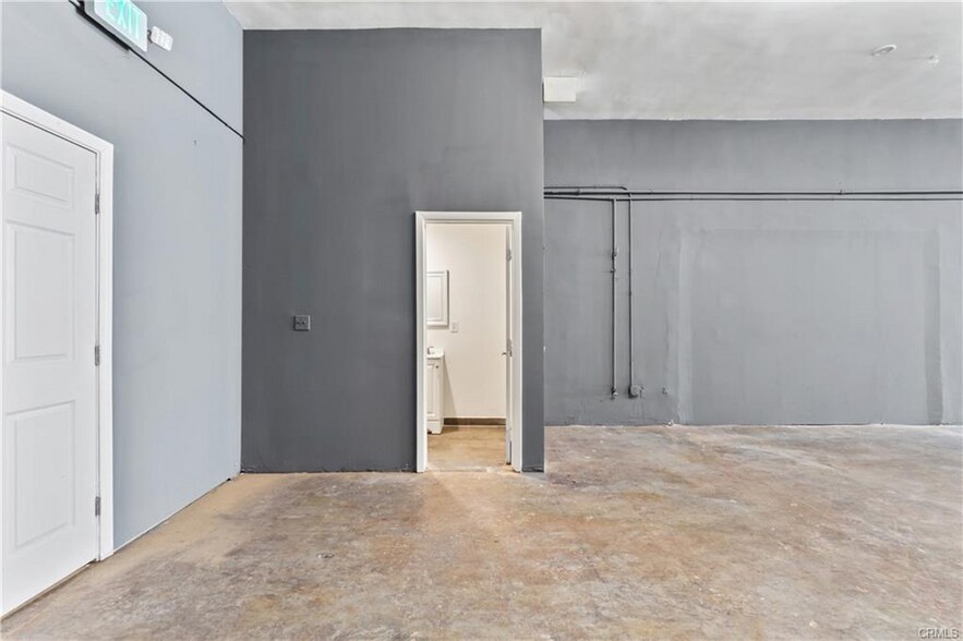 More Photos Of 6412 Whittier Blvd, East Los Angeles Storefront Retail Residential For Sale