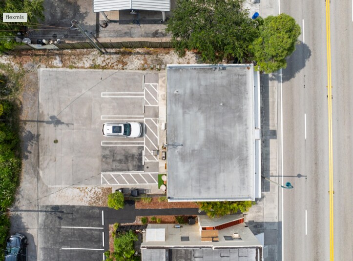 More Photos Of 1808-1812 N Dixie Hwy, Lake Worth Unknown For Lease