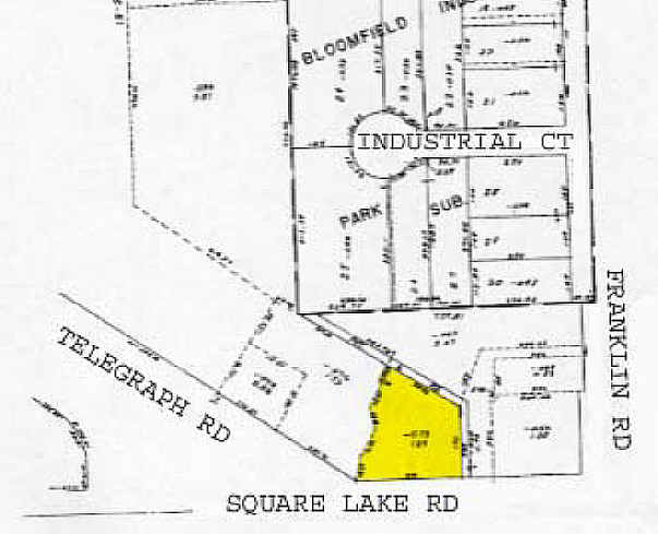 More Photos Of 2527 S Telegraph Rd, Bloomfield Hills Storefront For Lease