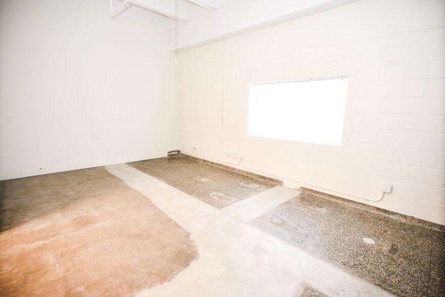 More Photos Of 615 Ferry St, Lafayette Apartments For Sale