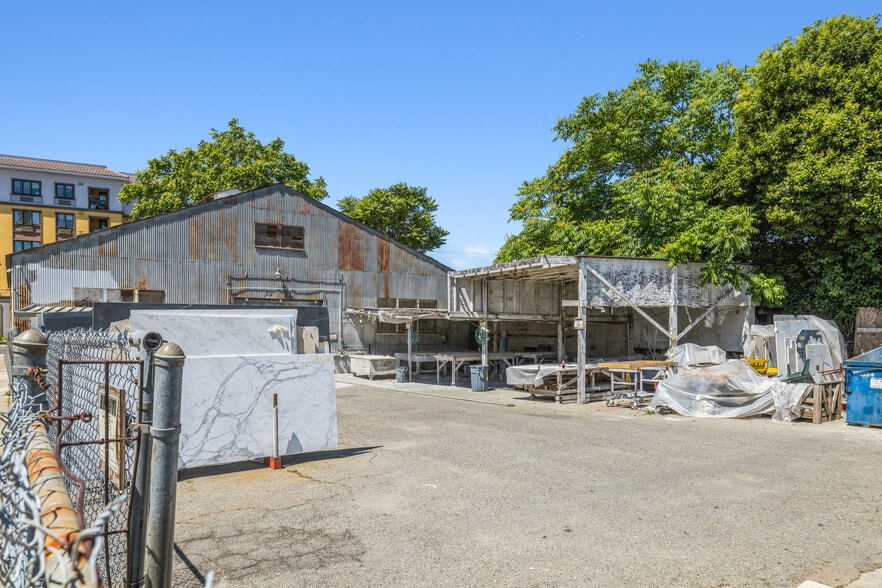 More Photos Of 1194 Lick Ave, San Jose Service For Sale