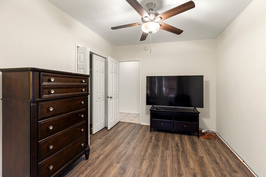 More Photos Of 2901 Overseas Hwy, Marathon Office Residential For Sale
