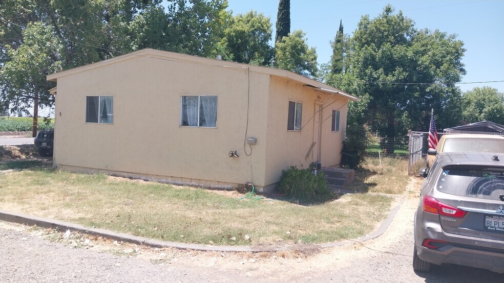 More Photos Of 7047 Norman Rd, Princeton Apartments For Sale