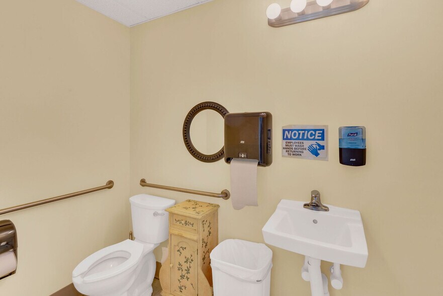 More Photos Of 1805 Princeton Ave, Trenton Daycare Center For Sale