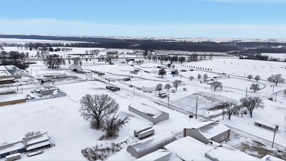 More Photos Of 602 3rd St, Perry Specialty For Sale