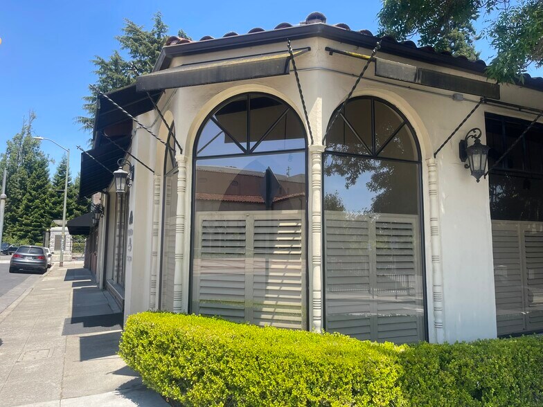 More Photos Of 4490 Piedmont Ave, Oakland Office For Sale