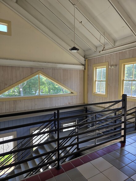 More Photos Of 23 Clara Dr, Mystic Office For Lease