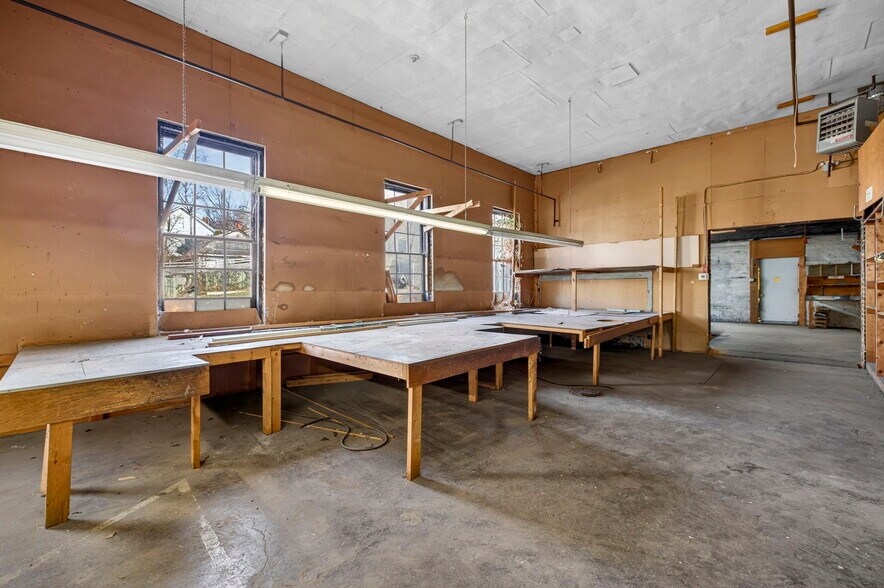 More Photos Of 314 N Braddock St, Winchester Office For Sale