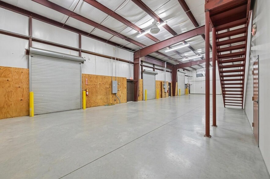More Photos Of 4665 Church Rd, Cumming Warehouse For Sale