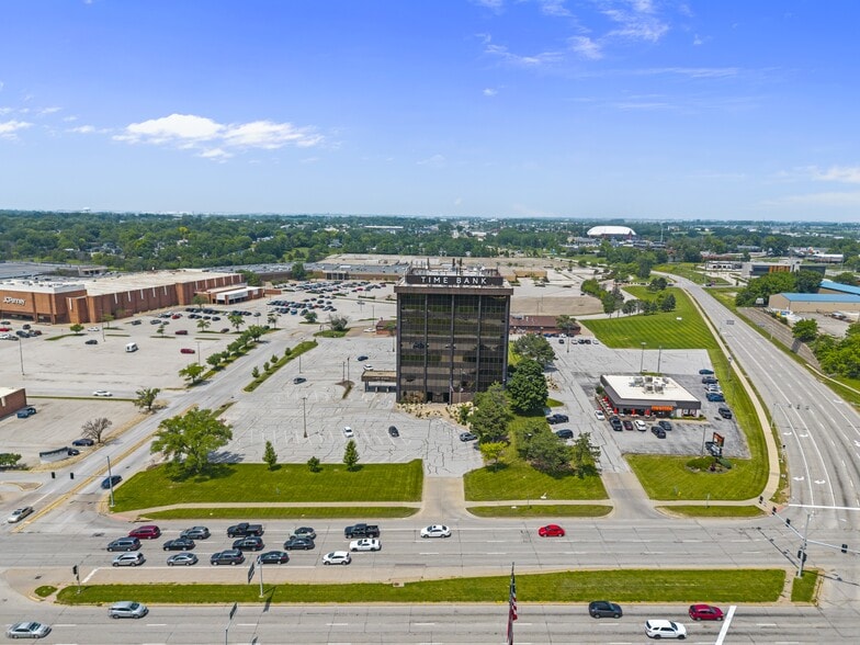 More Photos Of ,  Office For Sale