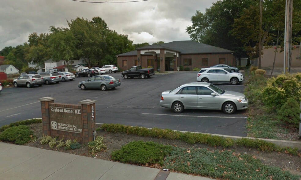 More Photos Of 577 Grant St, Akron Medical For Sale