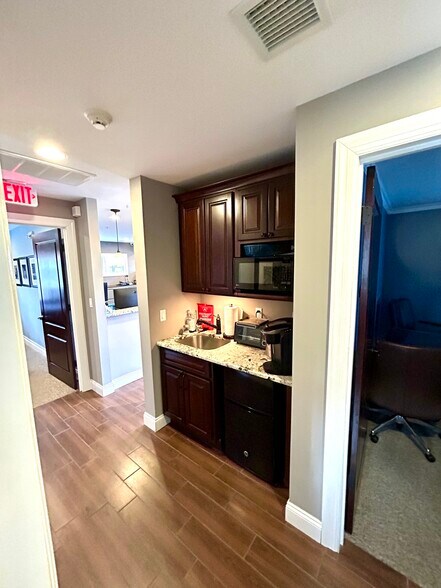 More Photos Of 280 Smithtown Blvd, Nesconset Medical For Sale