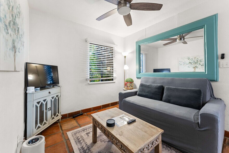 More Photos Of 2282-2284 Congress St, San Diego Apartments For Sale