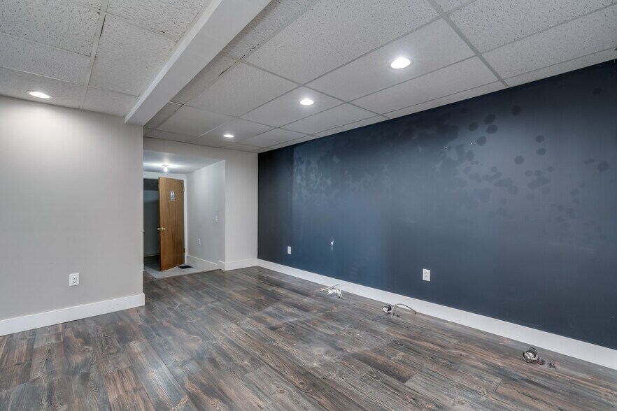 More Photos Of 708 James St, Clayton Office For Sale