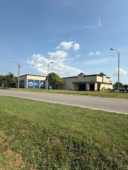 More Photos Of 3100 W 2nd St, Owensboro Healthcare For Lease