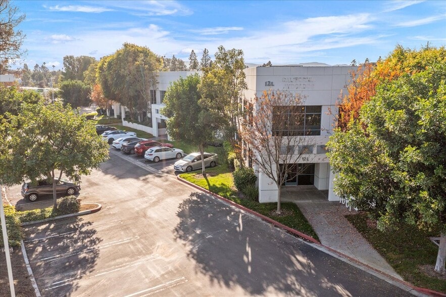 More Photos Of 12 Mauchly, Irvine Office Residential For Sale