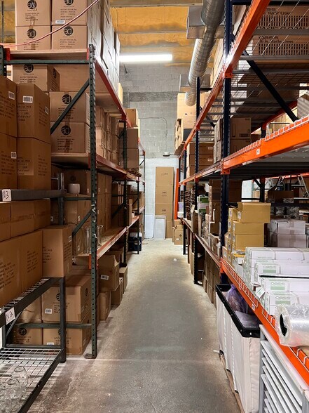 More Photos Of 6900-6914 NW 50th St, Miami Warehouse For Lease