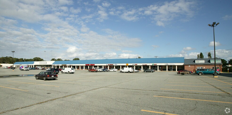 More Photos Of 1945-1985 E Pembroke Ave, Hampton Unknown For Lease