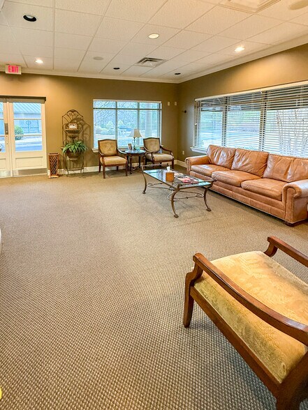 More Photos Of 30 Rahling Cir, Little Rock Medical For Sale