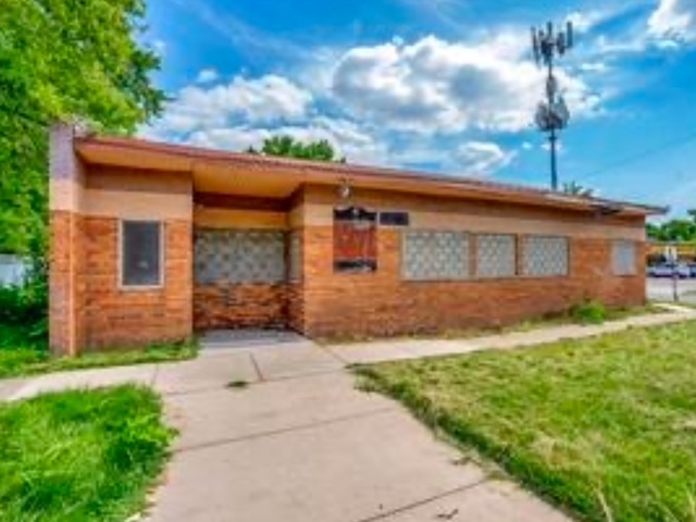 Primary Photo Of 11110 Morang Dr, Detroit Office For Sale