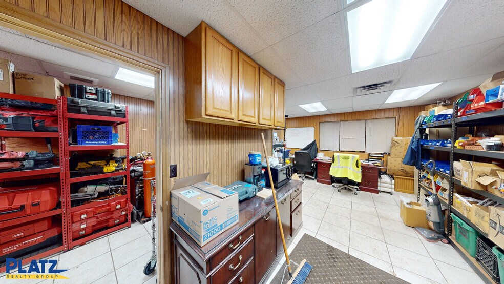 More Photos Of 230 E Liberty St, Lowellville Industrial For Sale