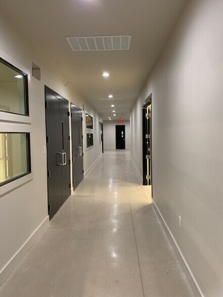 More Photos Of 14430 Fm 718, Fort Worth Warehouse For Lease