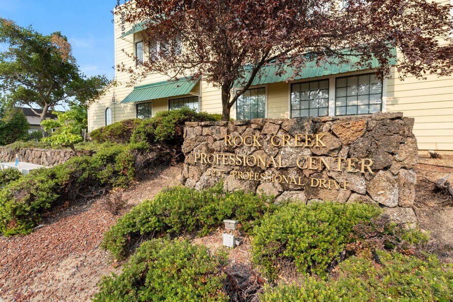 More Photos Of 3257 Professional Dr, Auburn Medical For Sale