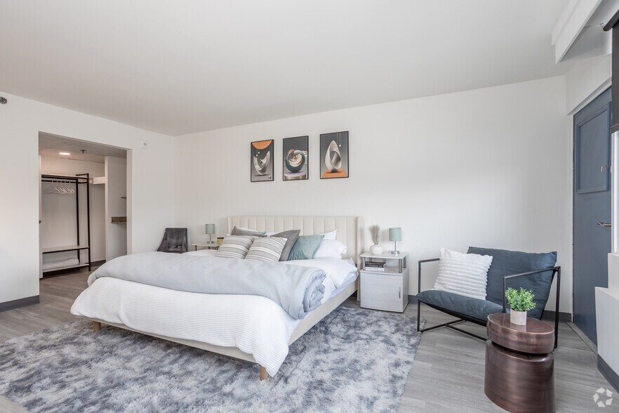More Photos Of 1707 Owen Dr, Fayetteville Apartments For Lease